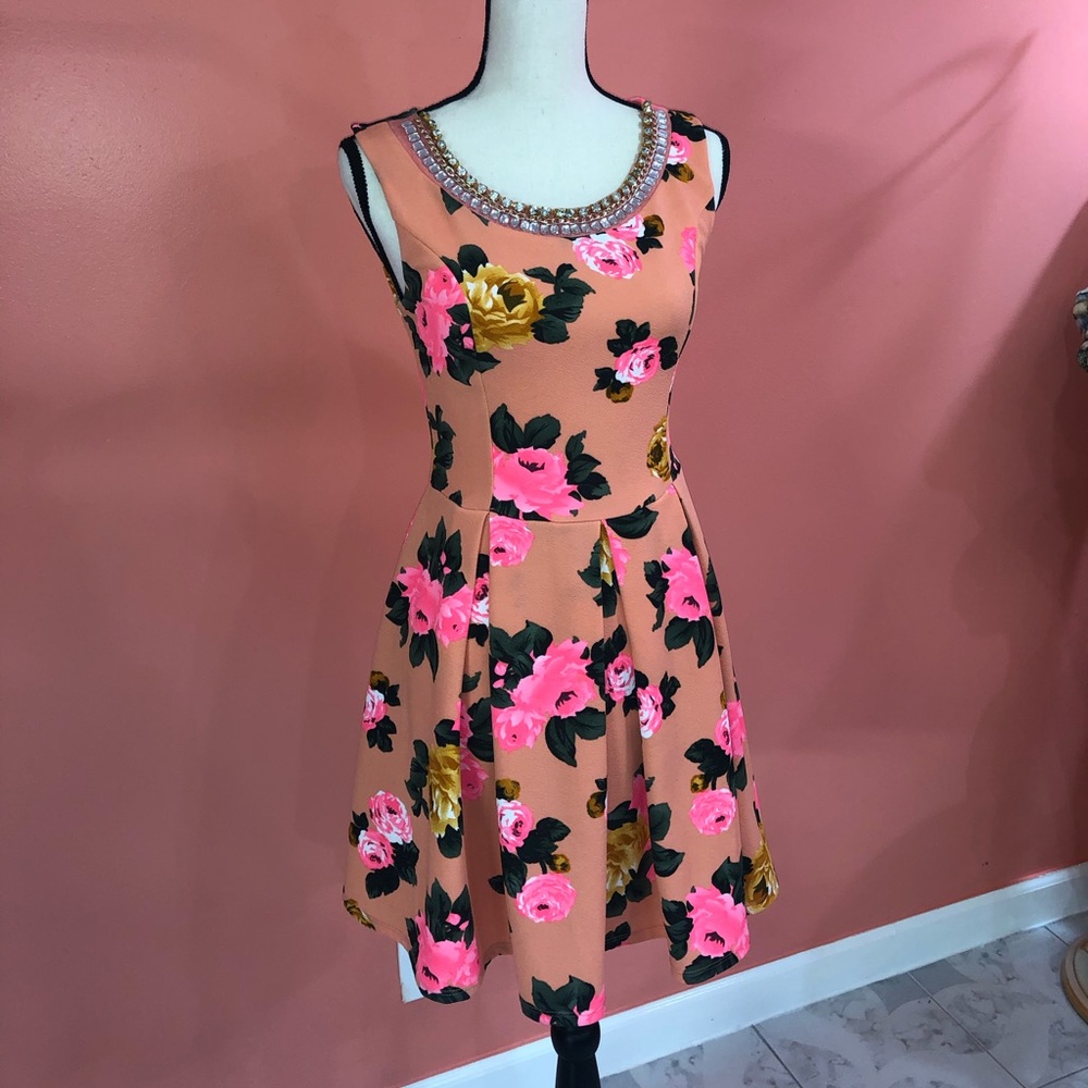 Pink Floral Dress🌸✨